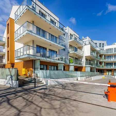 - Relax * 우스트 노리 모르스키